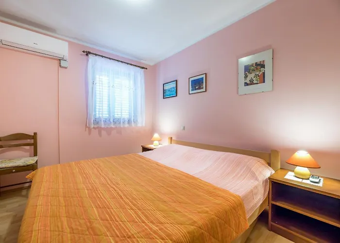 Apartmán With Parking Space Baska, Krk - 19585