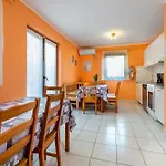 With Parking Space Baska, Krk - 19585 Apartament Baška