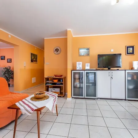 With Parking Space Baska, Krk - 19585 Appartement Baška