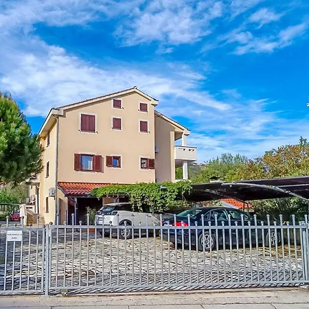 With Parking Space Baska, Krk - 19585 Apartament